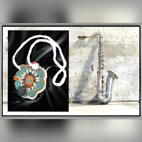 Teen's crossbody unlined bag - Picture 2 of 3